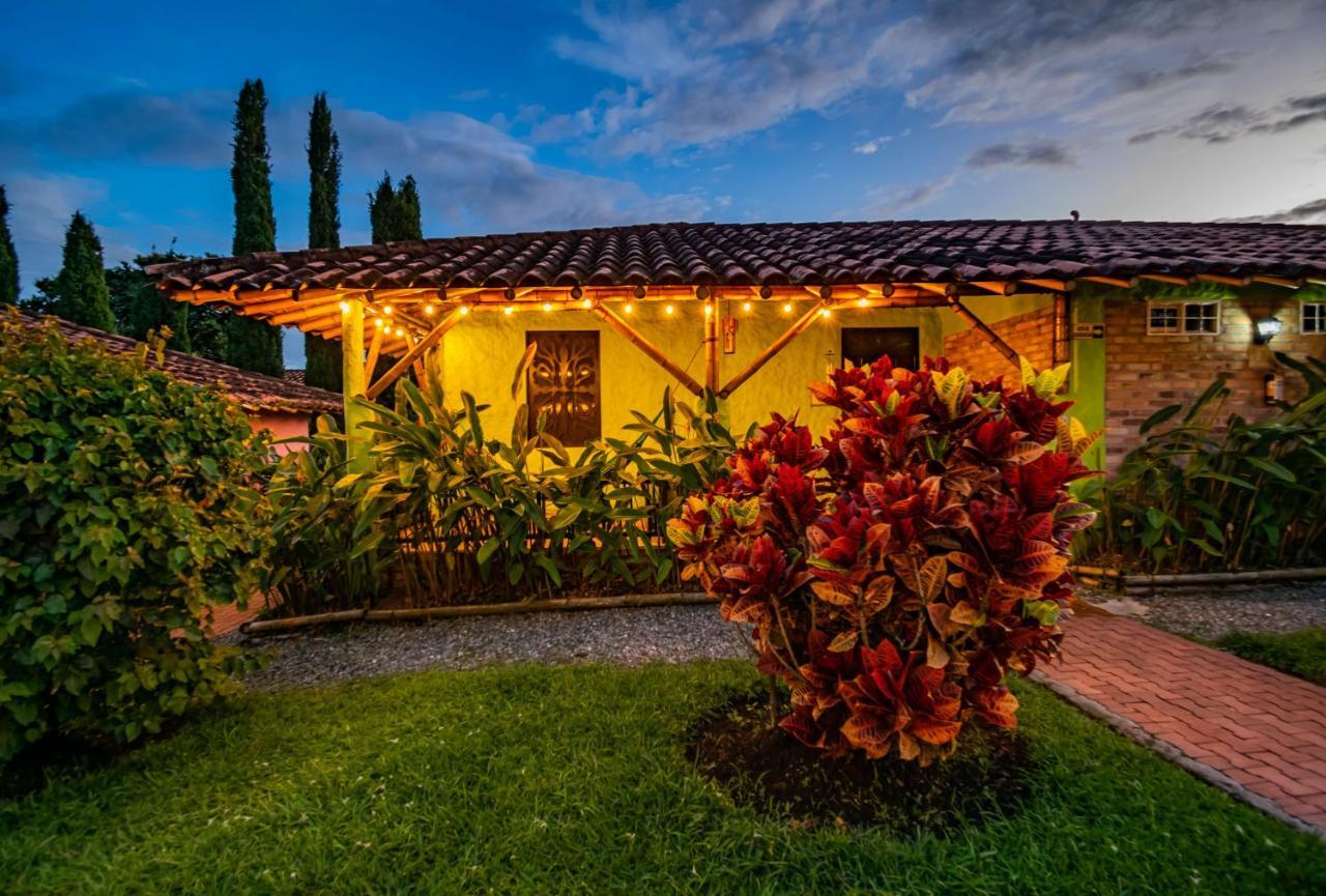 Hotel Campestre Solar De La Luna Albania  Ngoại thất bức ảnh