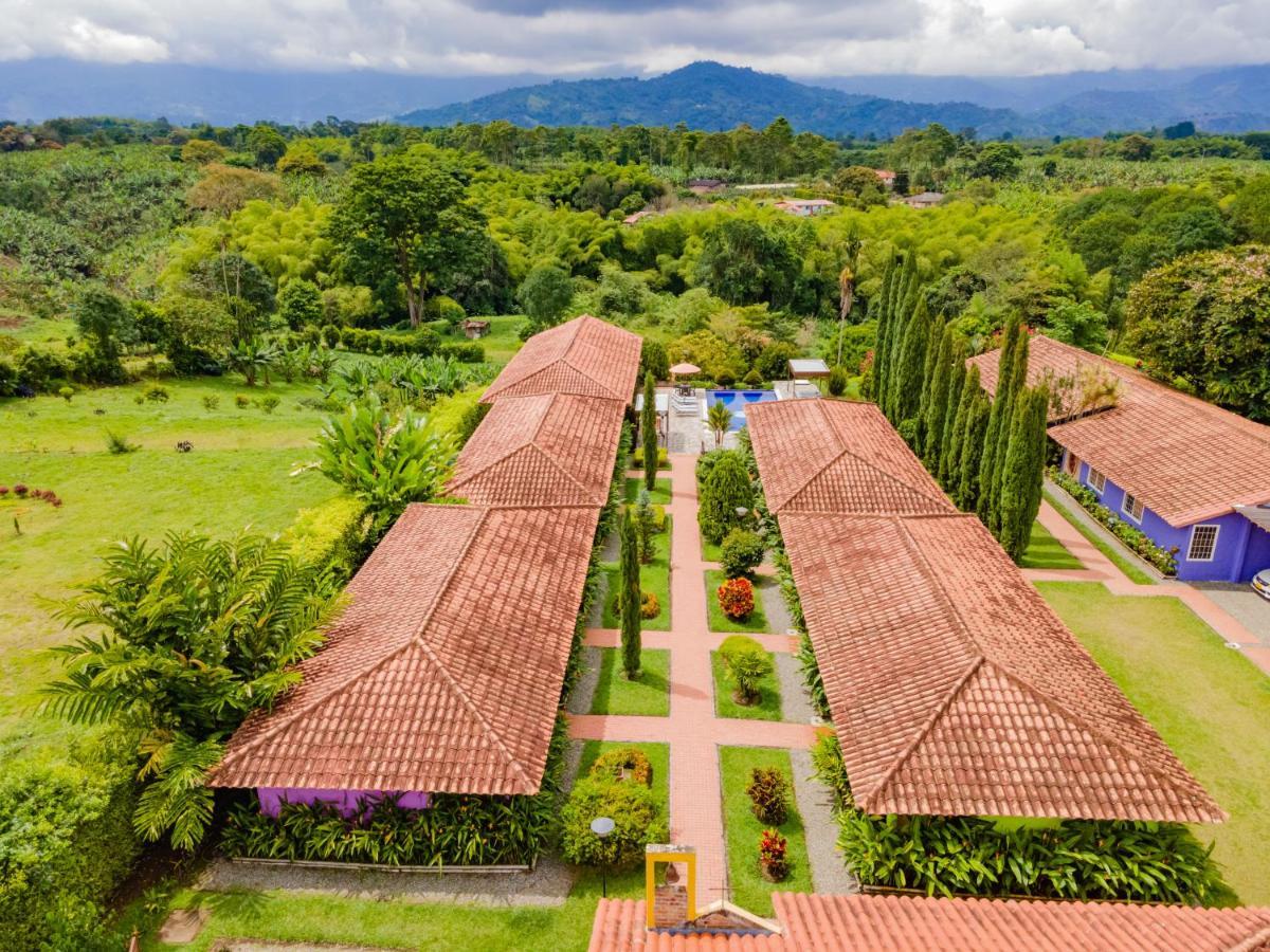 Hotel Campestre Solar De La Luna Albania  Ngoại thất bức ảnh