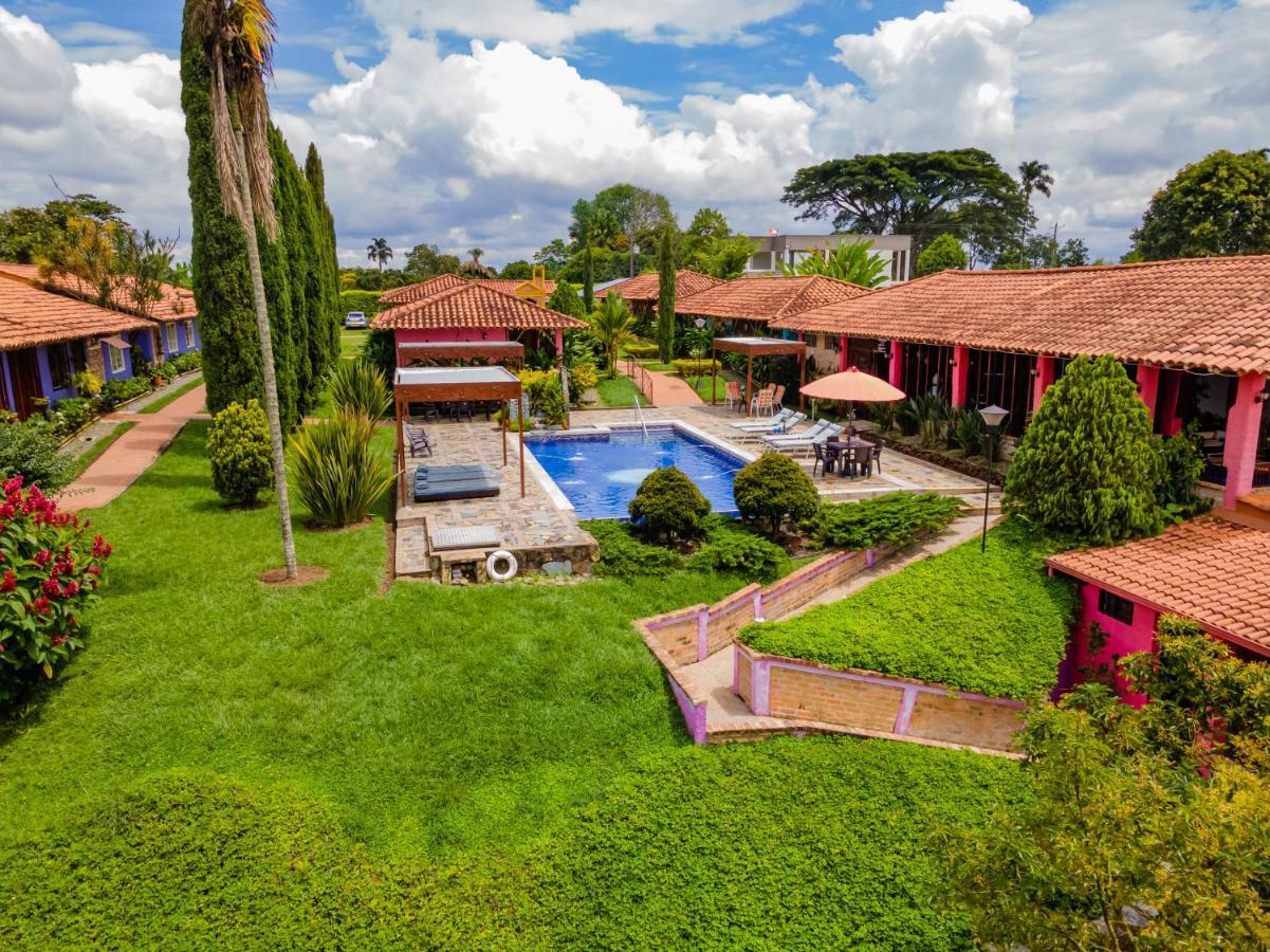 Hotel Campestre Solar De La Luna Albania  Ngoại thất bức ảnh