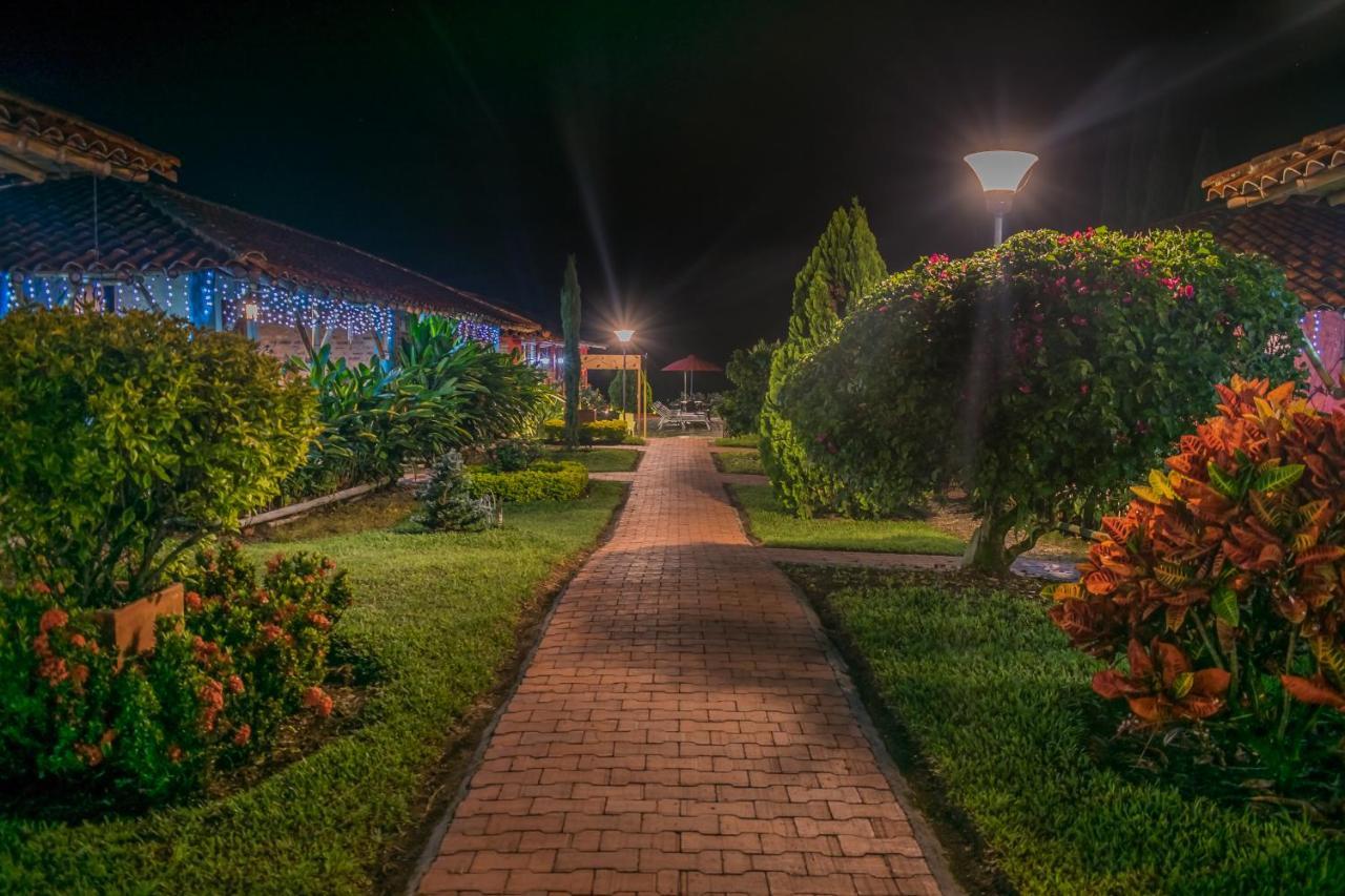 Hotel Campestre Solar De La Luna Albania  Ngoại thất bức ảnh